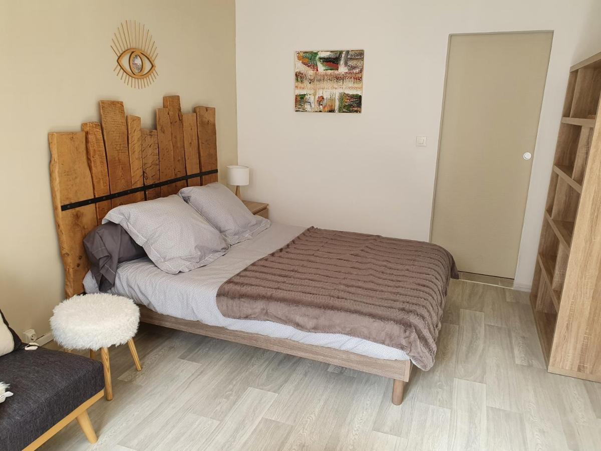 Apartment Vllage *